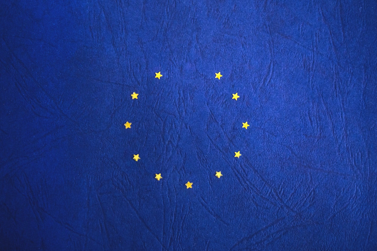 Savez-vous ce que signifie le drapeau européen ?
