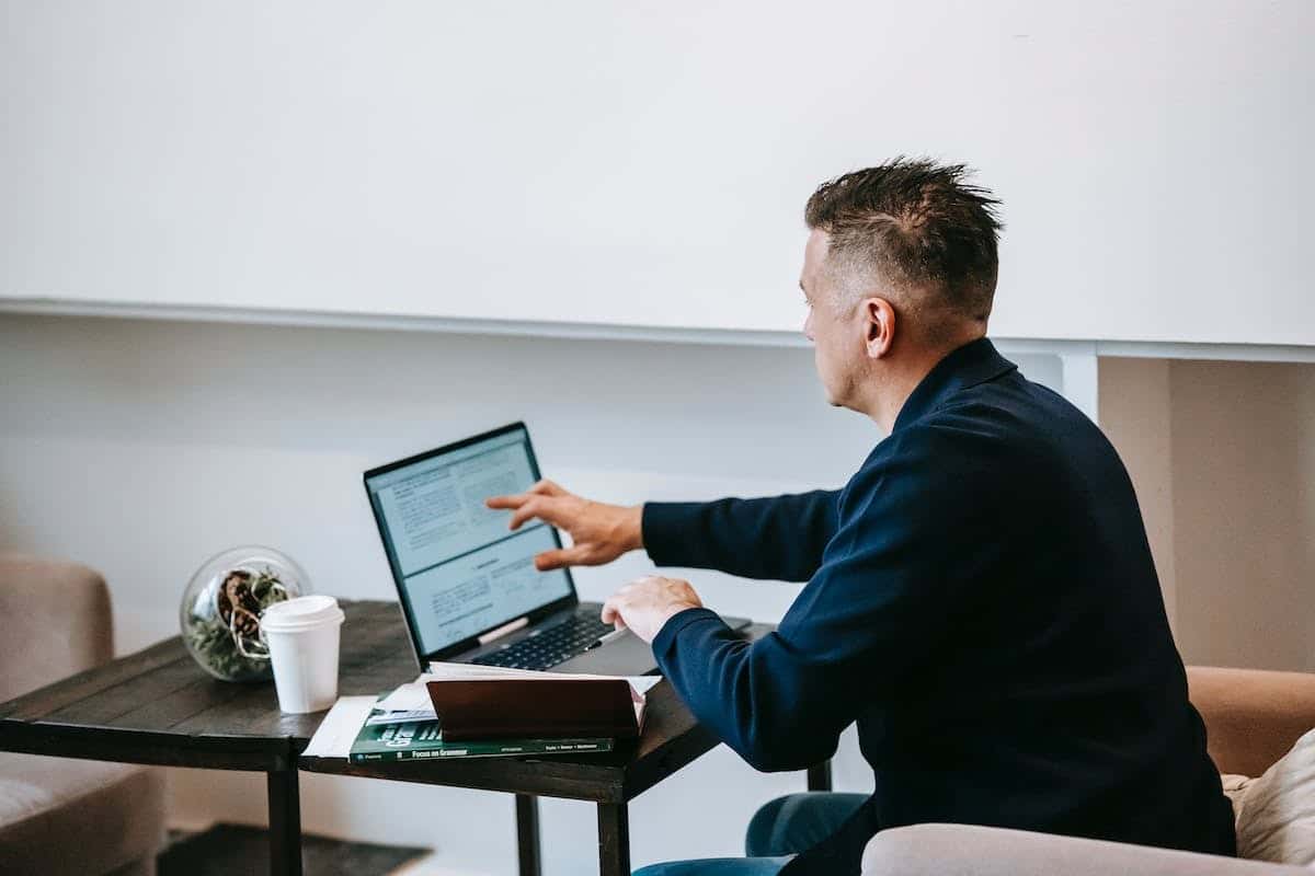 Maîtrisez les fonctionnalités avancées de Microsoft Excel pour optimiser la gestion de vos données et créer des tableaux de bord performants