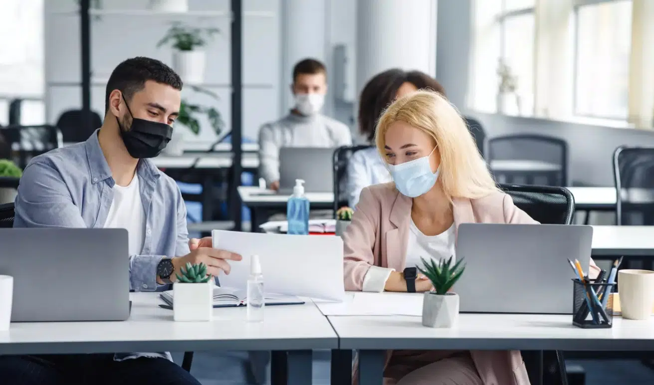 De quoi ne peut-on pas se passer dans un bureau ?