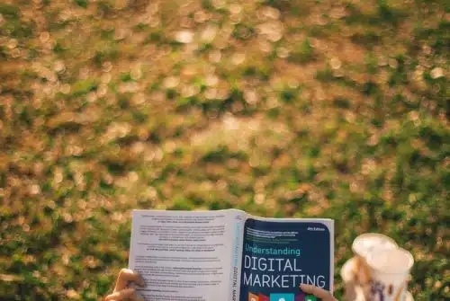 Comment financer sa formation en marketing digital à distance ?